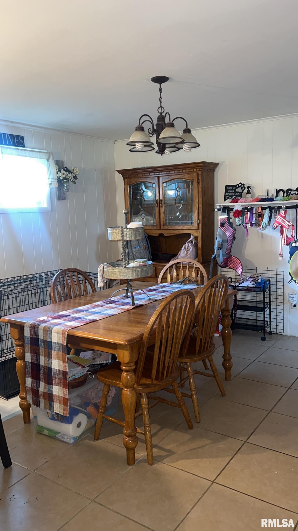 15797 Willis Road Benton, IL 62812 - Photo 8 of 26