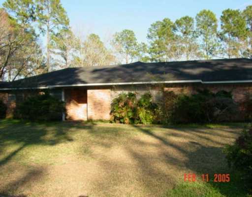 6908 Springwater Street Moss Point, MS 39563 - Photo 1 of 5 Primary Photo