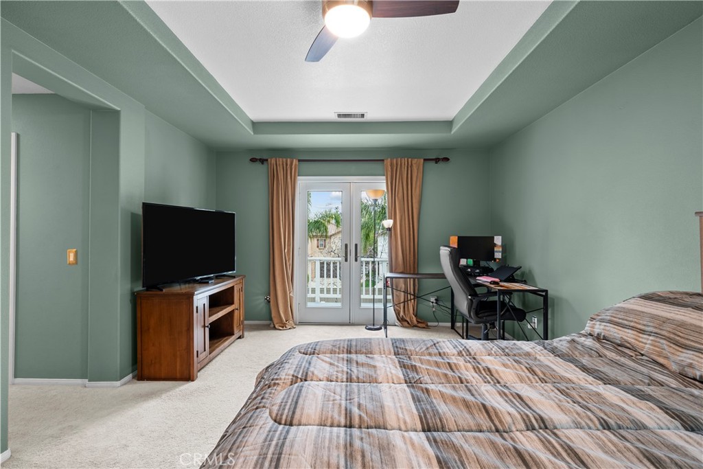 28640 Silverking Trail Saugus, CA 91390 - Photo 24 of 51