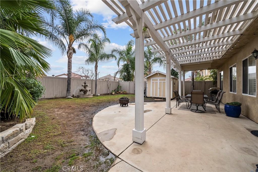 28640 Silverking Trail Saugus, CA 91390 - Photo 46 of 51