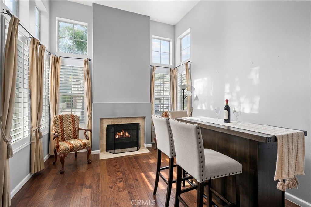 28640 Silverking Trail Saugus, CA 91390 - Photo 6 of 51