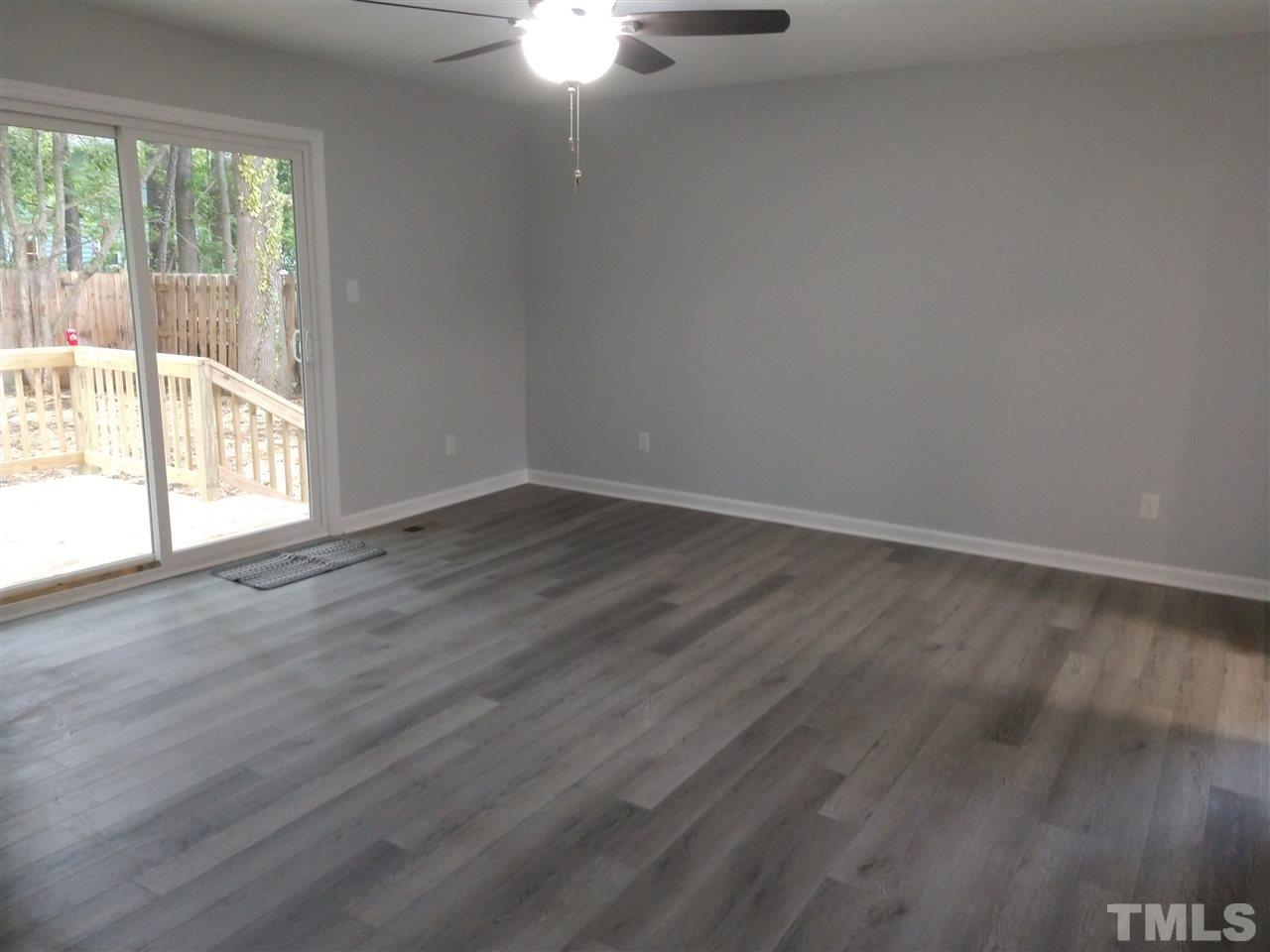 908 Chalk Level Road Durham, NC 27704 - Photo 4 of 13