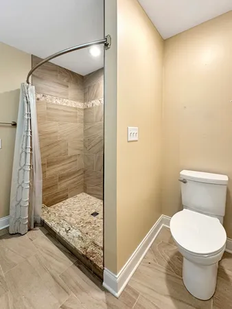 $589,900 | 1669 Barberry Circle, Freeport, IL 61032