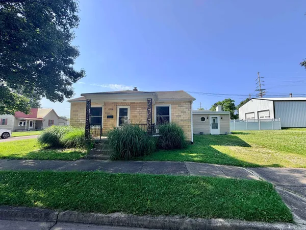 $49,900 | 889 H Street Northeast, Linton, IN 47441