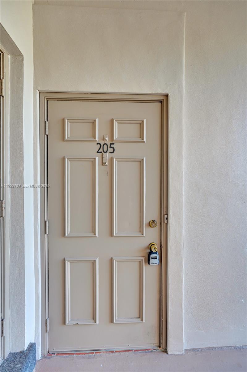 2441 Southwest 82nd Avenue, Unit 205 Davie, FL 33324 - Photo 14 of 41