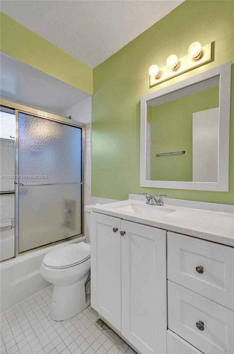 2441 Southwest 82nd Avenue, Unit 205 Davie, FL 33324 - Photo 29 of 41