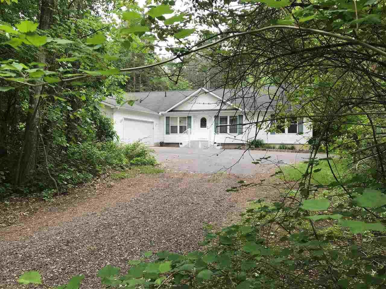 12221 Wilson Road Montrose, MI 48457 - Photo 2 of 51