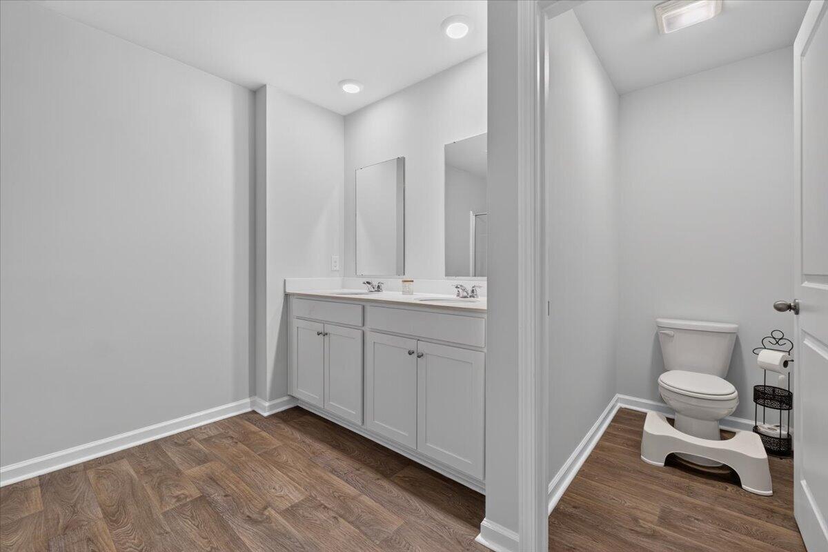 464 Cedarview Road Summerville, SC 29486 - Photo 23 of 54 23-Brandi Sanicharr - DSC09708