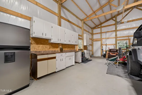 $649,900 | 244 Markland Hill Road, Roan Mountain, TN 37687