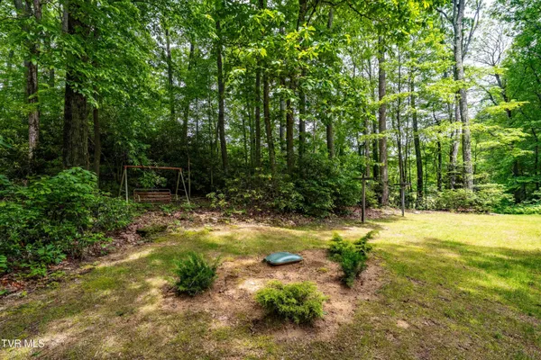 $649,900 | 244 Markland Hill Road, Roan Mountain, TN 37687