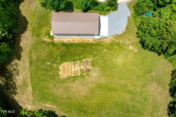 $649,900 | 244 Markland Hill Road, Roan Mountain, TN 37687