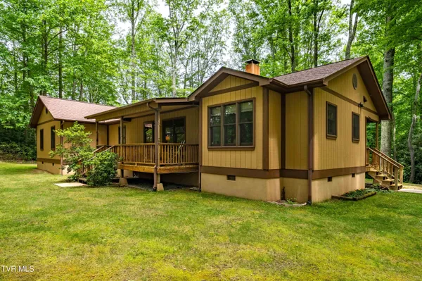 $649,900 | 244 Markland Hill Road, Roan Mountain, TN 37687
