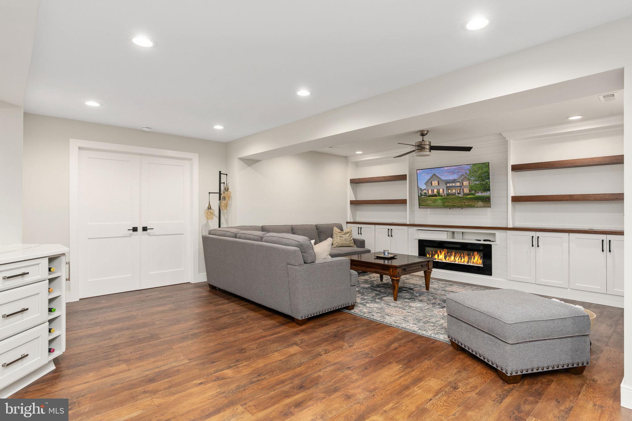 9417 Reservoir Road Fredericksburg, VA 22407 - Photo 39 of 80 Modern elegance in a cozy retreat.