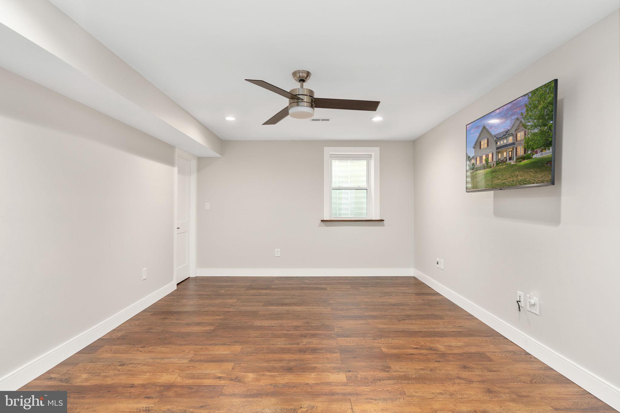 9417 Reservoir Road Fredericksburg, VA 22407 - Photo 42 of 80 Spacious, modern living area awaits.
