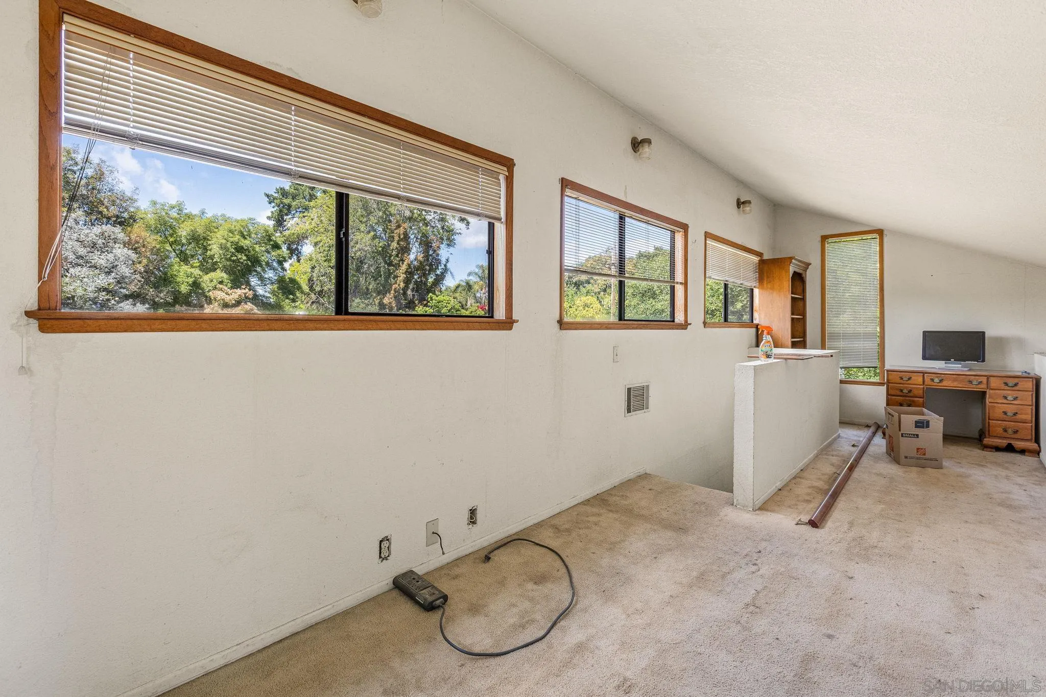 1590 Dorothea Avenue Fallbrook, CA 92028 - Photo 12 of 33 a view of a livingroom with furniture and windows