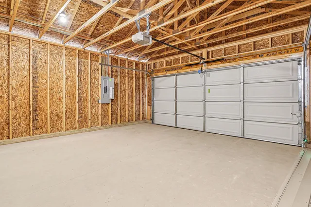 $384,900 | 4043 Sugarsand Lane, Bridgman, MI 49106