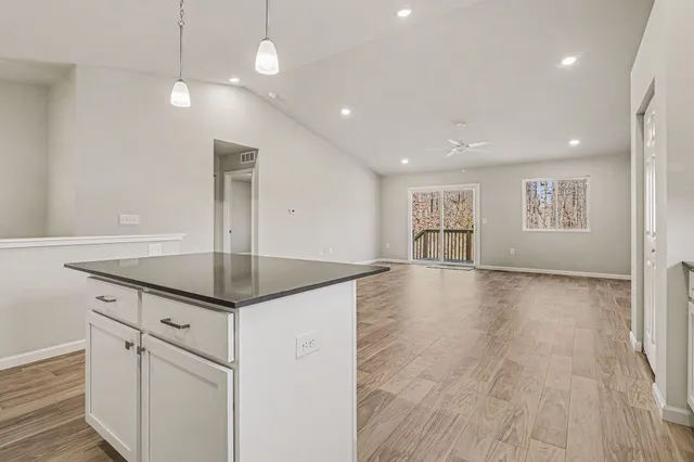 $384,900 | 4043 Sugarsand Lane, Bridgman, MI 49106