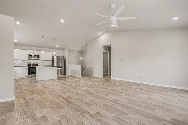 $384,900 | 4043 Sugarsand Lane, Bridgman, MI 49106