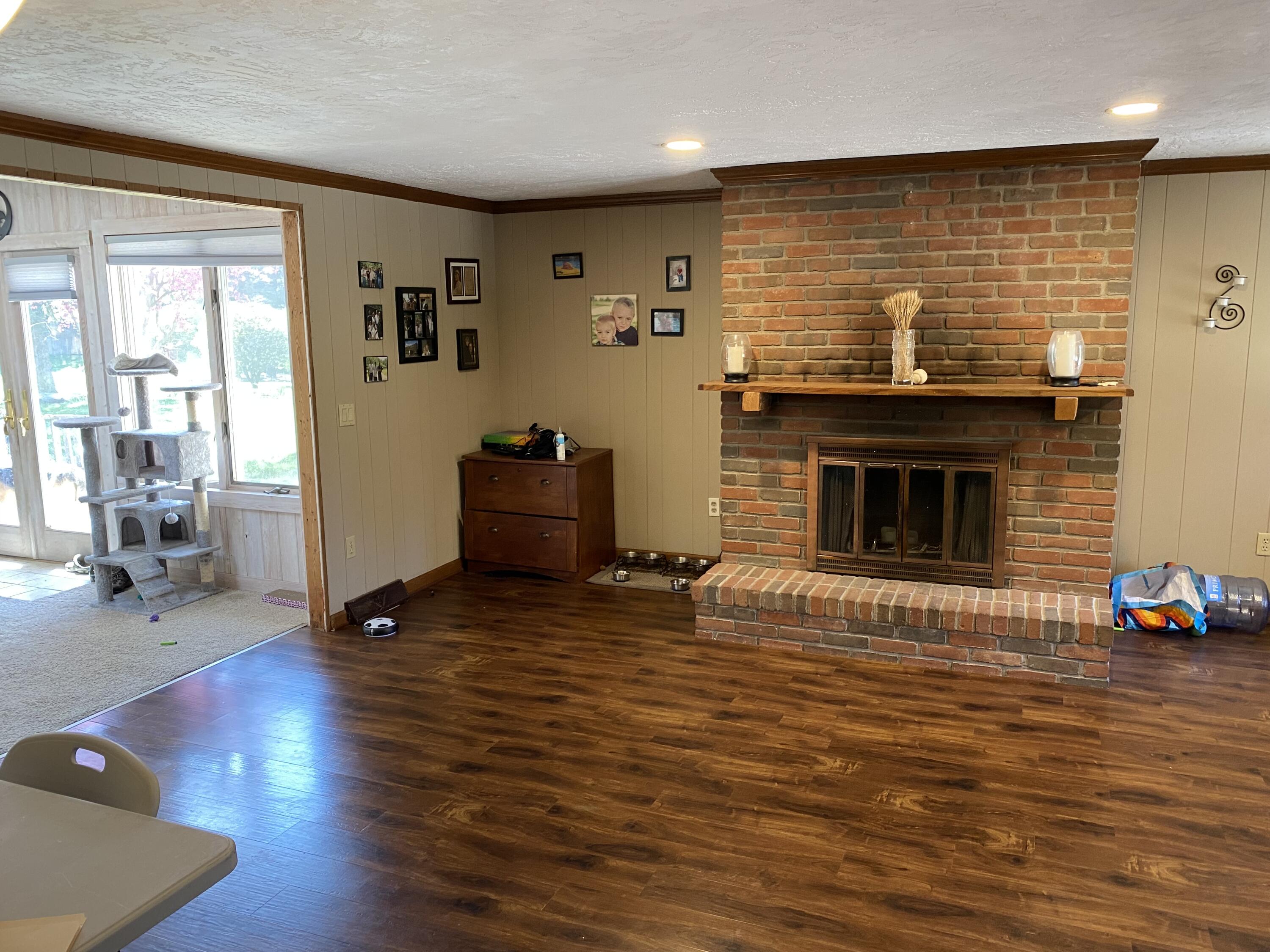 27391 Wait Road Sturgis, MI 49091 - Photo 12 of 25 IMG_3938