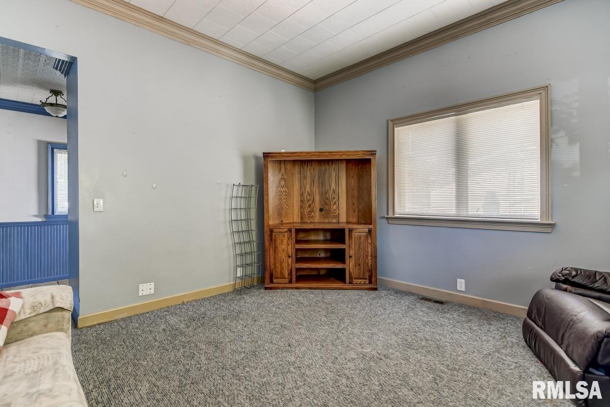 405 West Madison Street Athens, IL 62613 - Photo 9 of 42 Gallery Image 9