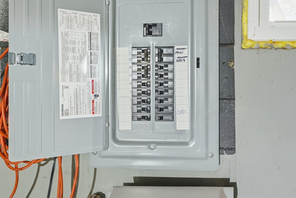 180 Wolcott Avenue West Springfield, MA 01089 - Photo 31 of 39 a bathroom with a bathtub and shower