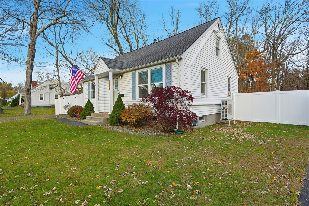 180 Wolcott Avenue West Springfield, MA 01089 - Photo 4 of 39 a view of a house with backyard