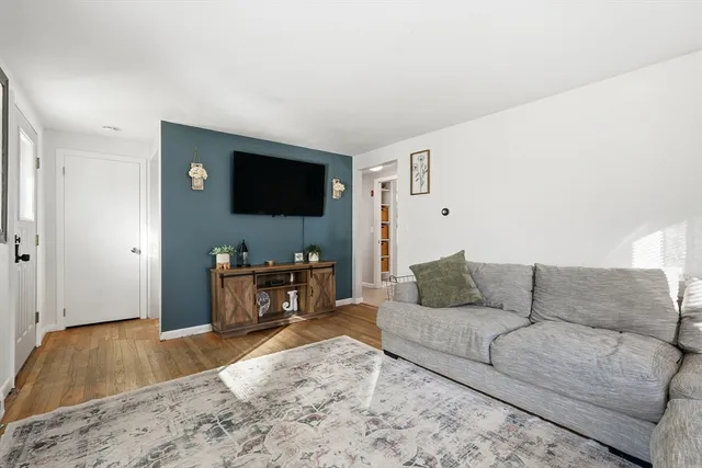 $345,000 | 180 Wolcott Avenue, West Springfield, MA 01089