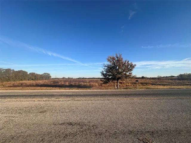 $275,000 | 3645 Hwy 71 W & Loop West, West Point, TX 78963