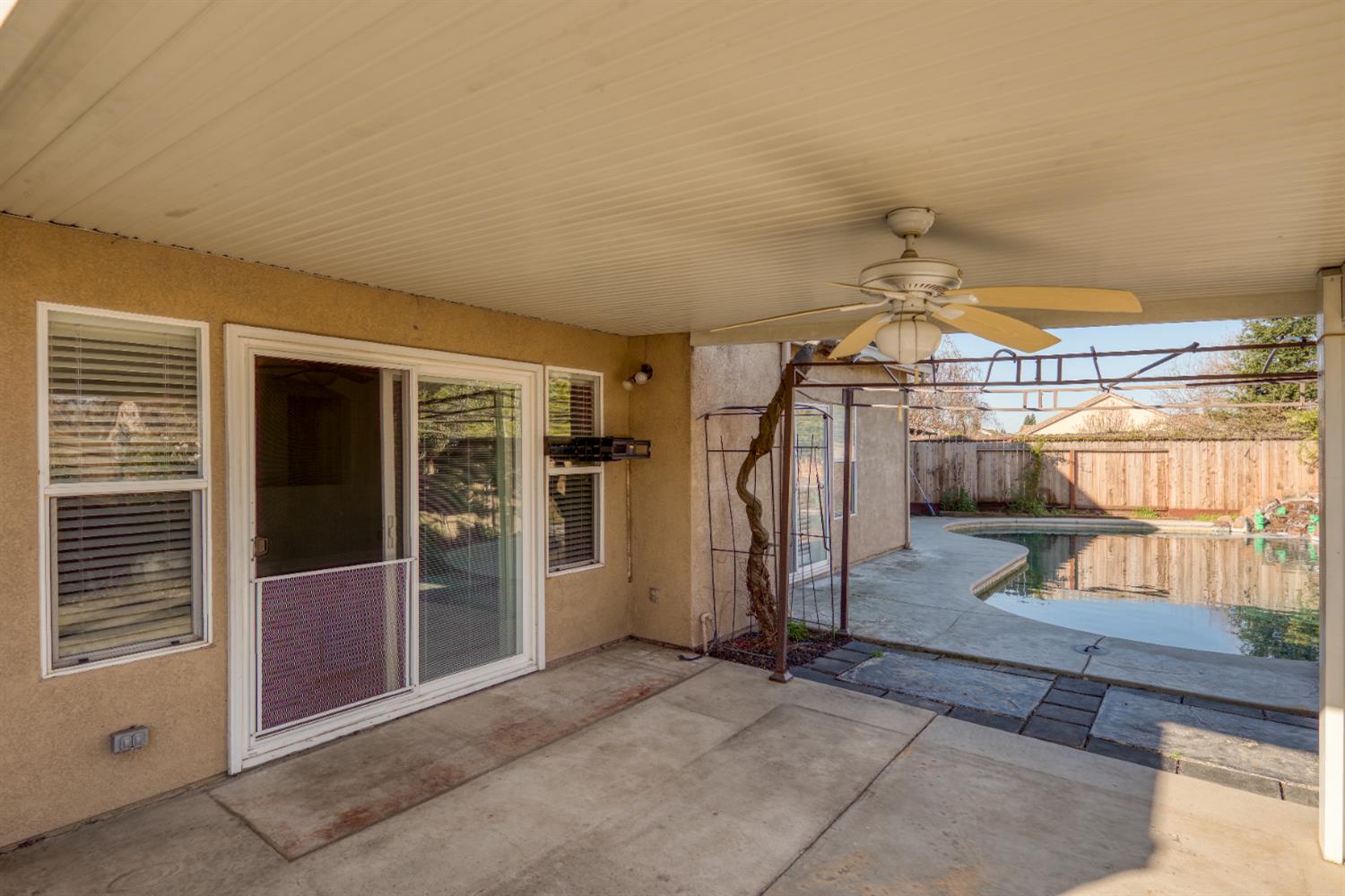 3601 Chant Drive Modesto, CA 95355 - Photo 18 of 23 a view of a garage
