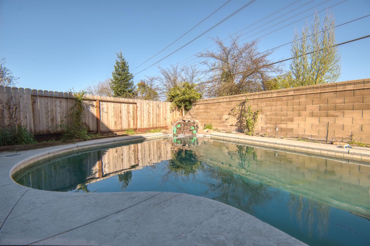 3601 Chant Drive Modesto, CA 95355 - Photo 21 of 23 a view of swimming pool from a balcony