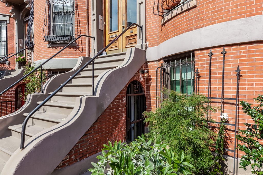 33 Worcester Street, Unit 1 Boston, MA 02118 - Photo 2 of 23 a view of entryway with a front door