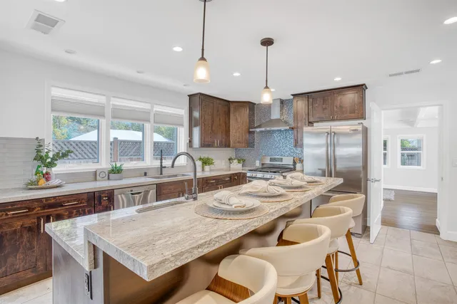 $1,049,999 | 337 Farrelly Drive, San Leandro, CA 94577