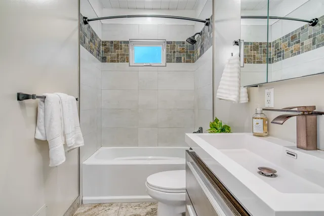 $1,049,999 | 337 Farrelly Drive, San Leandro, CA 94577