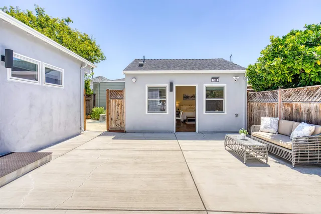 $1,049,999 | 337 Farrelly Drive, San Leandro, CA 94577