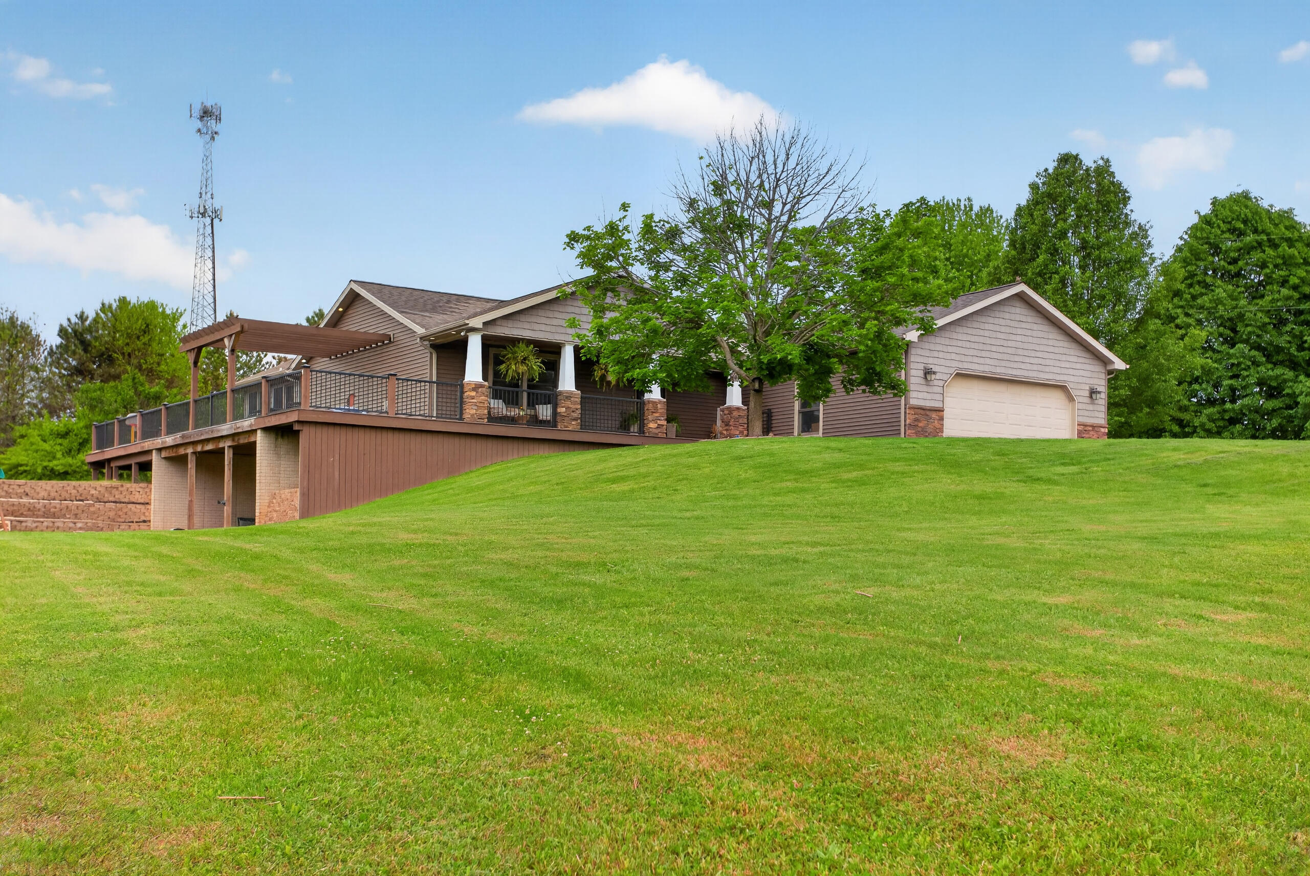 4910 Parsons Road Concord, MI 49237 - Photo 1 of 59 IMG_7886