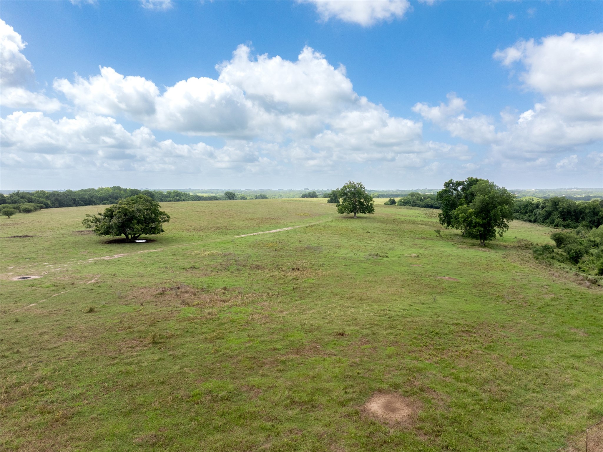 6550 Gibbs Creek Road Chappell Hill, TX 77426 - Photo 30 of 32 a view of an ocean and beach