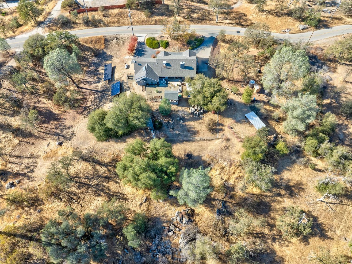 33655 River Knolls Road Coarsegold, CA 93614 - Photo 55 of 55 a view of residential houses with green space