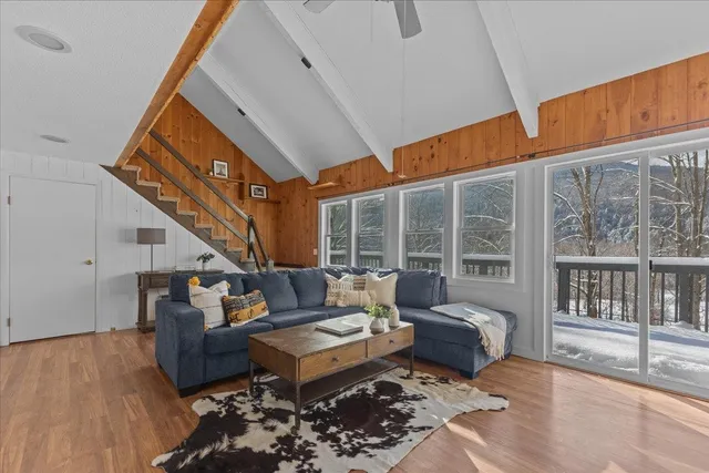 $765,000 | 1324 Nebraska Valley Road, Stowe, VT 05672