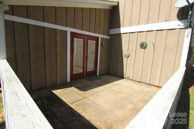 $2,000 | 7617 Woods Lane, Unit 62, Cornelius, NC 28031