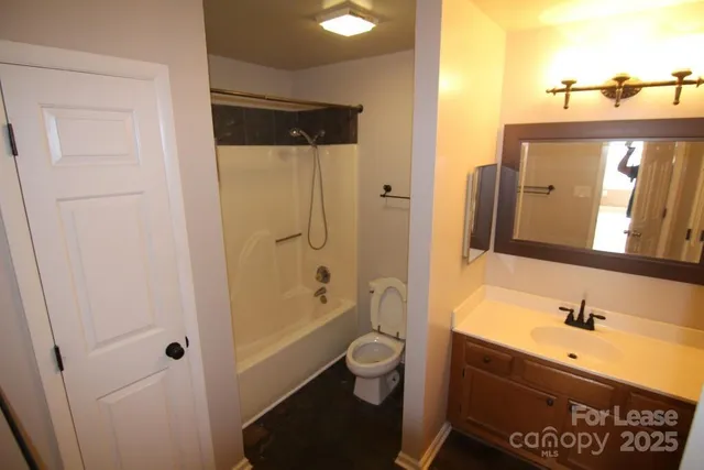 $2,000 | 7617 Woods Lane, Unit 62, Cornelius, NC 28031