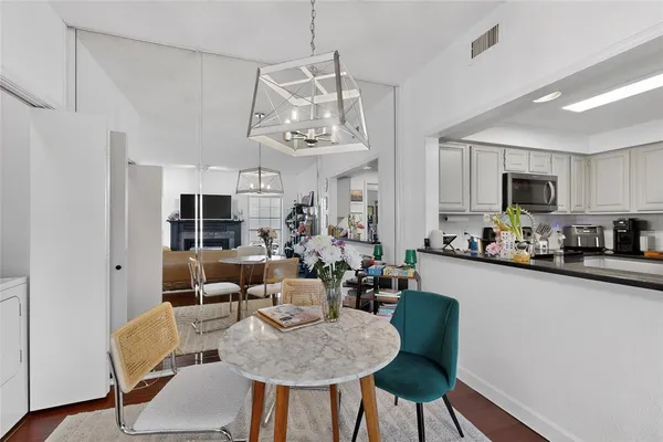 $1,890 | 5859 Frankford Road, Unit 512, Dallas, TX 75252