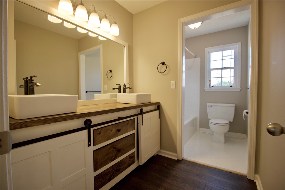 2406 Villa Court Anderson, SC 29621 - Photo 8 of 19