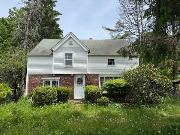 $235,000 | 10 Patton Street, Oxford, MA 01540