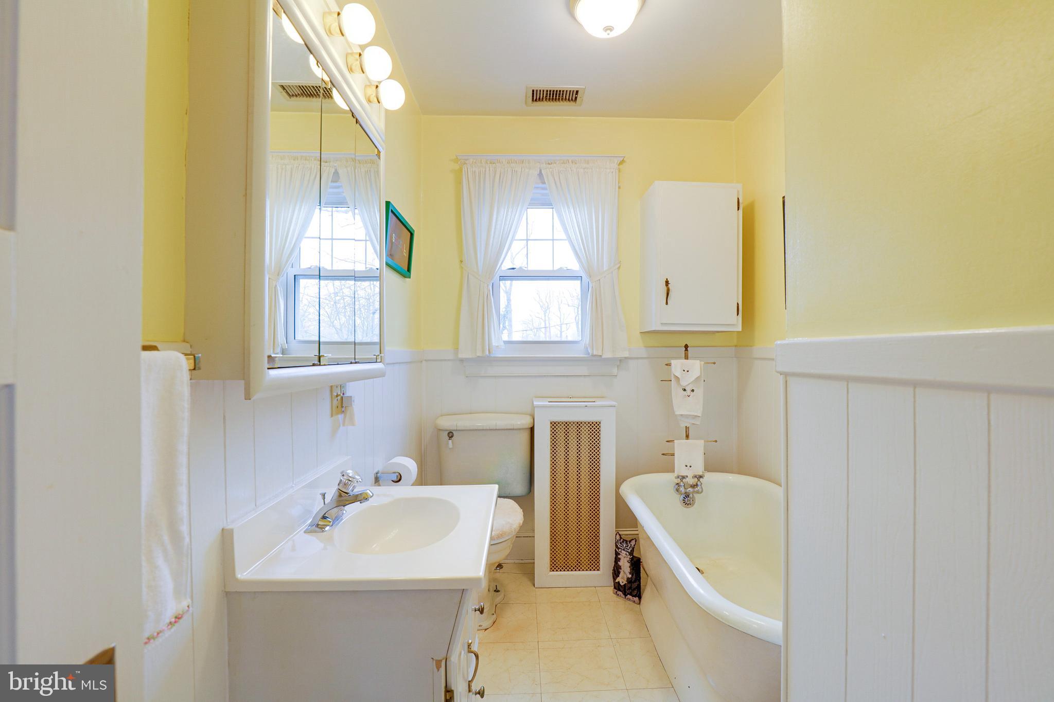1503 Ridge Road Catonsville, MD 21228 - Photo 15 of 25