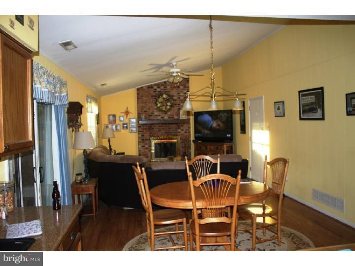 2554 Valley View Road Bensalem, PA 19020 - Photo 17 of 25 Dining Room