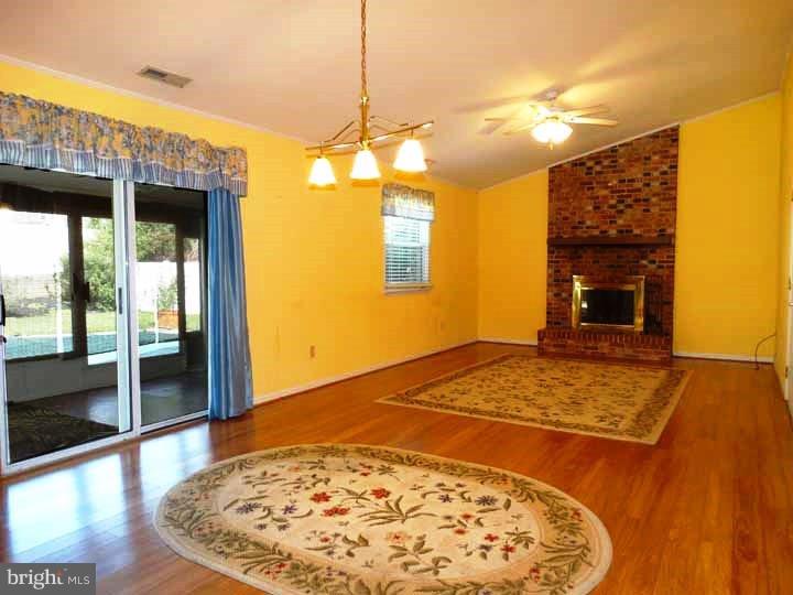 2554 Valley View Road Bensalem, PA 19020 - Photo 3 of 25 Family Room
