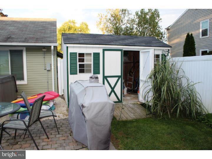 2554 Valley View Road Bensalem, PA 19020 - Photo 25 of 25 Exterior Back