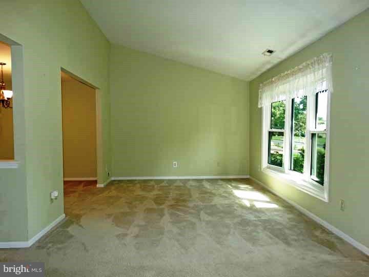 2554 Valley View Road Bensalem, PA 19020 - Photo 4 of 25 Living Room