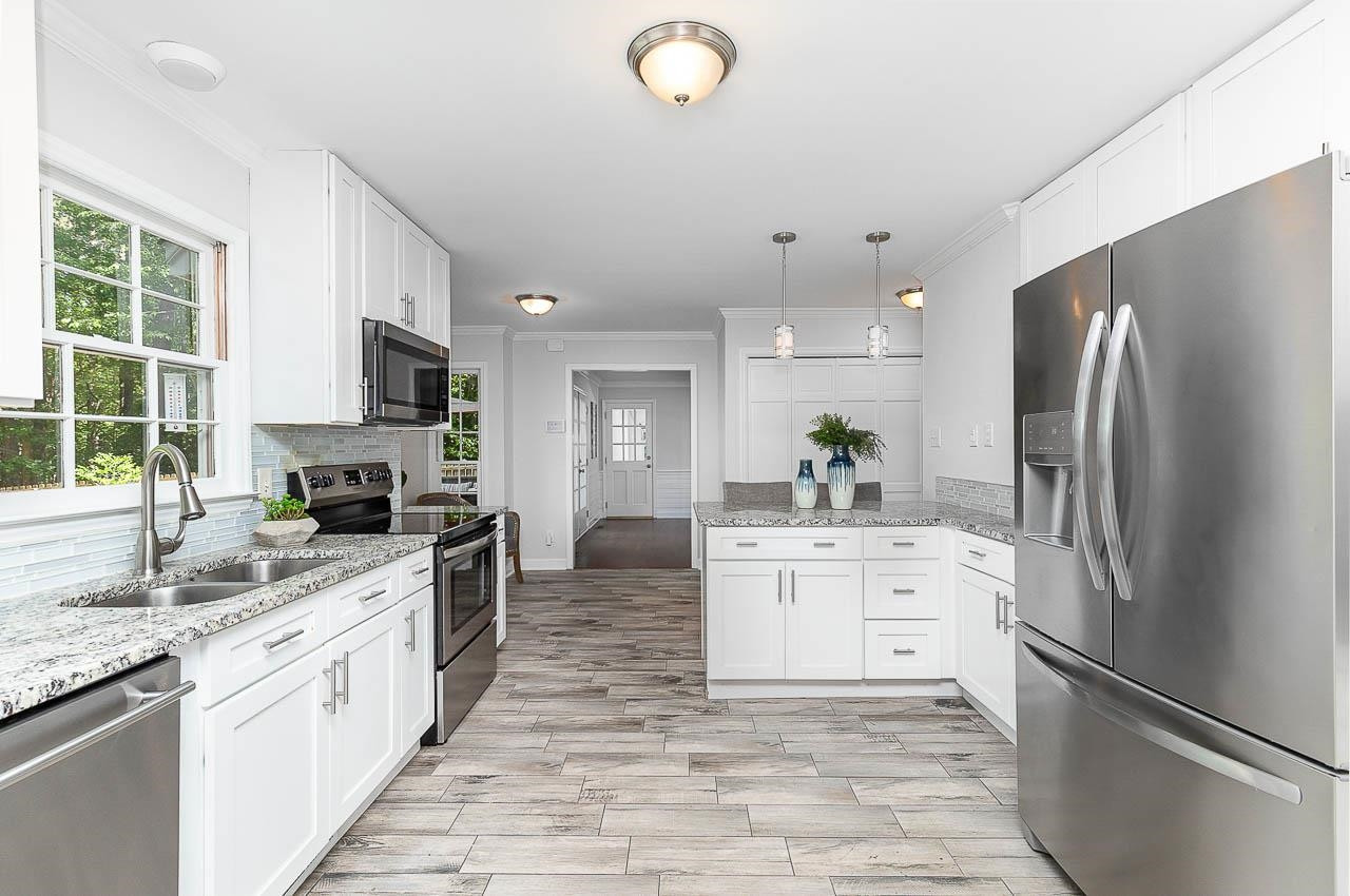 10004 Whitestone Road Raleigh, NC 27615 - Photo 17 of 35 Photo 17