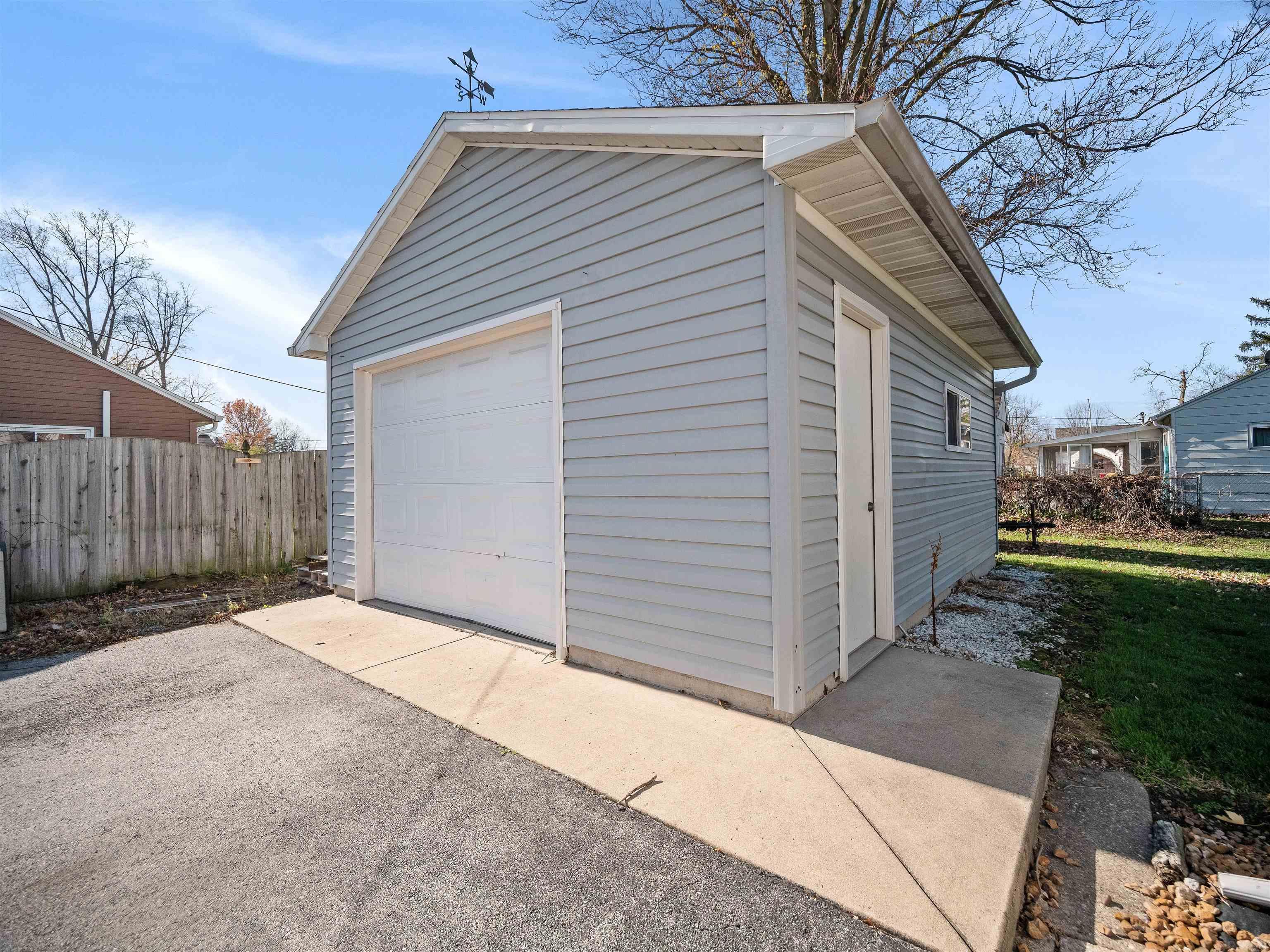 4606 Kyle Road Fort Wayne, IN 46809 - Photo 4 of 31